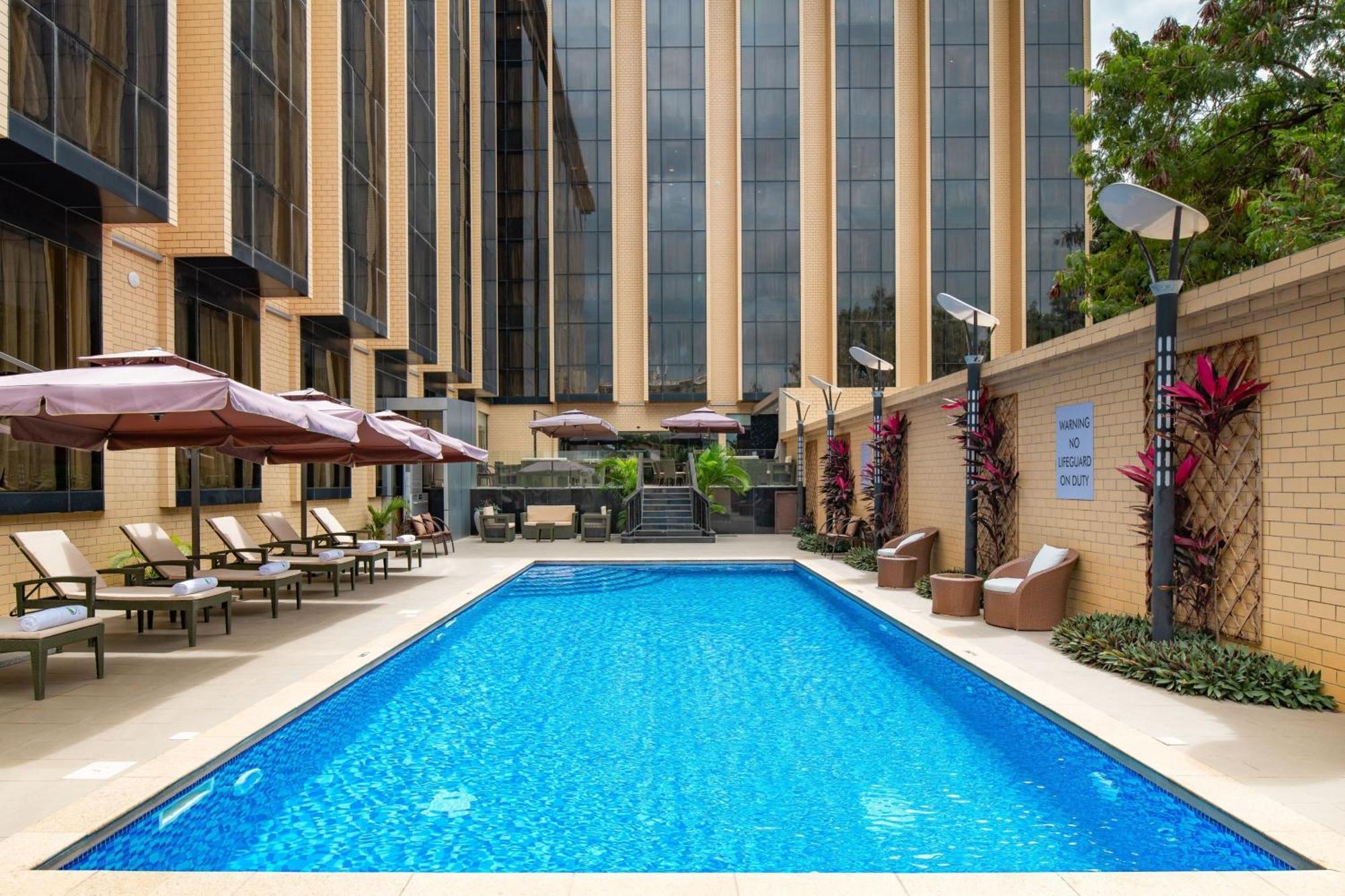 Element 4* Dar es Salaam